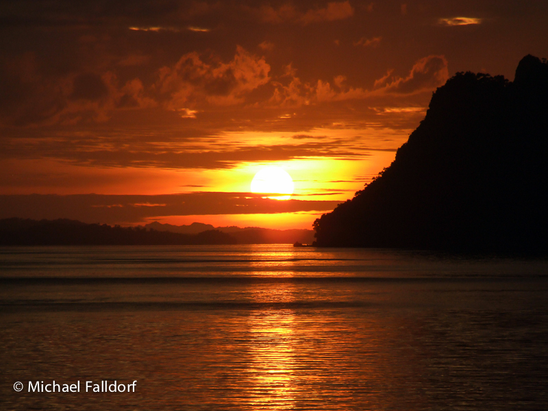 Sonnenuntergang in der Banda-See